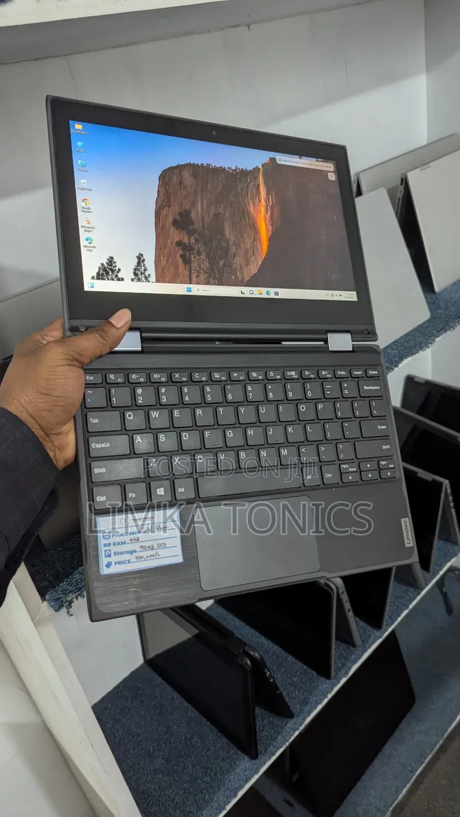 Laptop Lenovo 300e 4GB Intel Celeron SSD 160GB