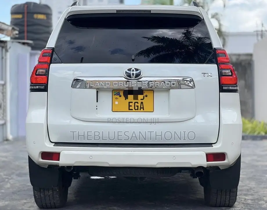 Toyota Land Cruiser Prado 2020 White