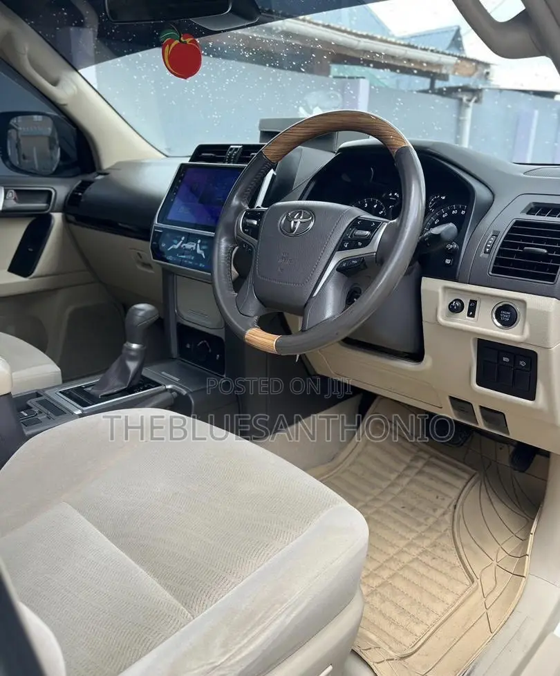 Toyota Land Cruiser Prado 2020 White
