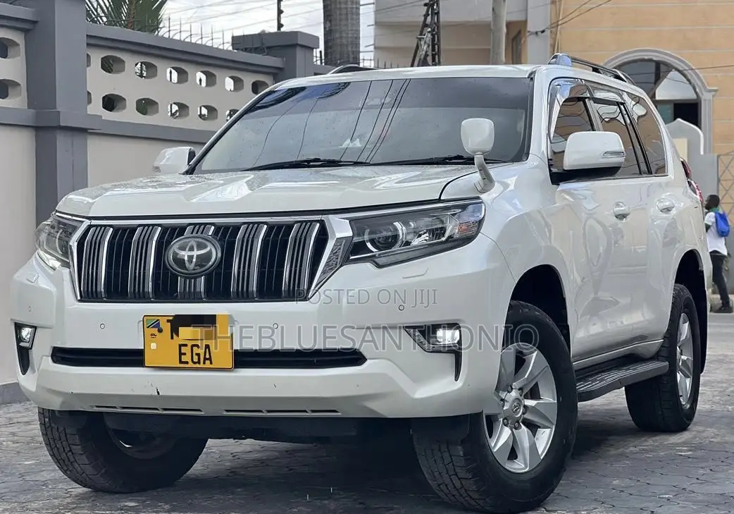 Toyota Land Cruiser Prado 2020 White