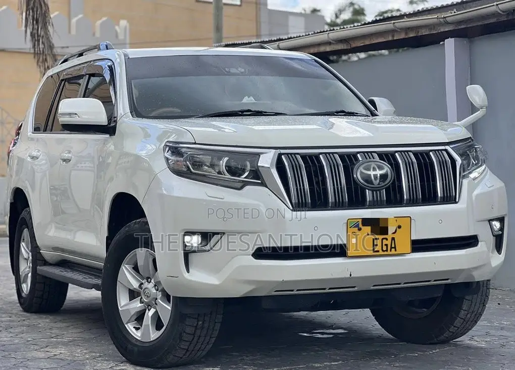 Toyota Land Cruiser Prado 2020 White