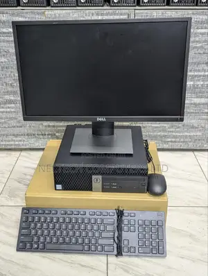 Desktop Computer Dell OptiPlex 7040 8GB Intel Core i3 HDD 500GB