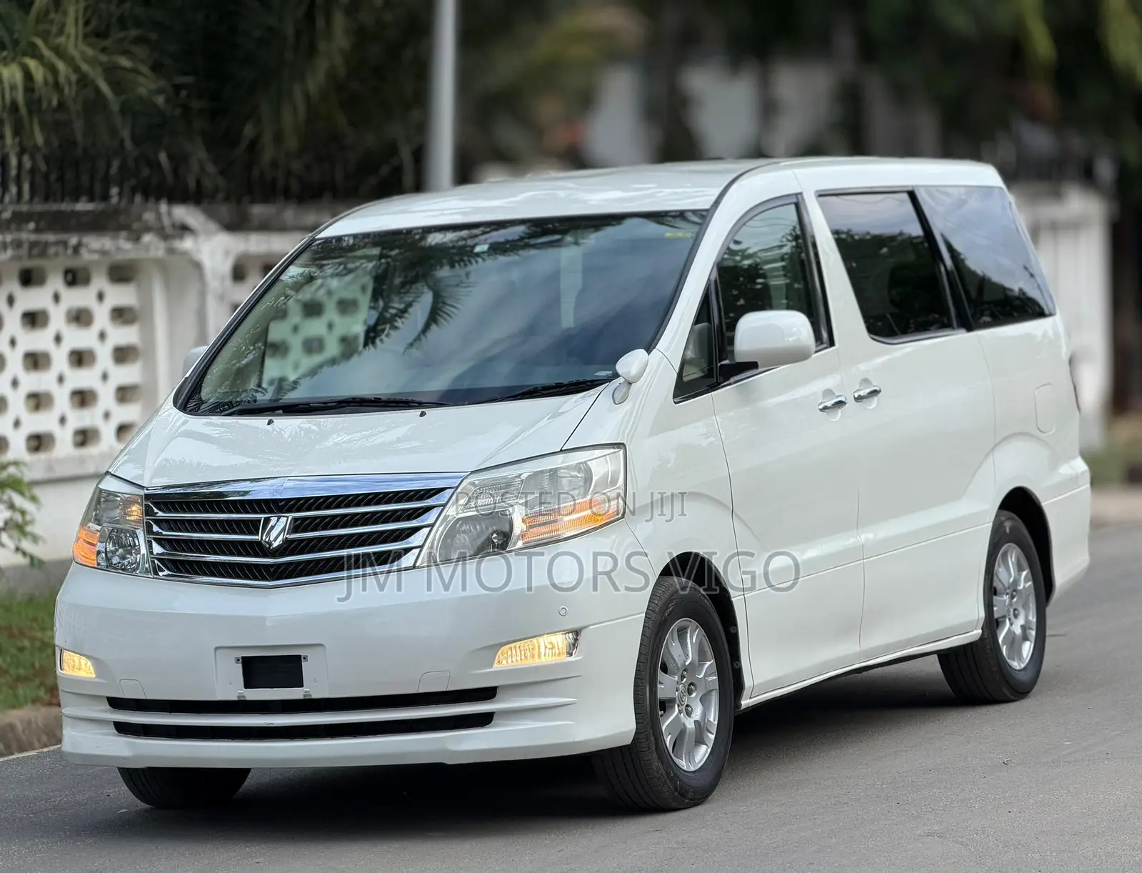 Toyota Alphard 2006 Pearl