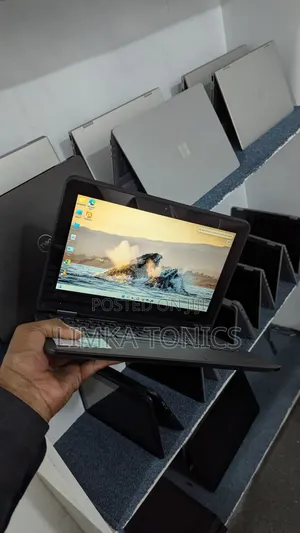 New Laptop Lenovo Yoga 11e 8GB Intel Core i3 SSD 128GB