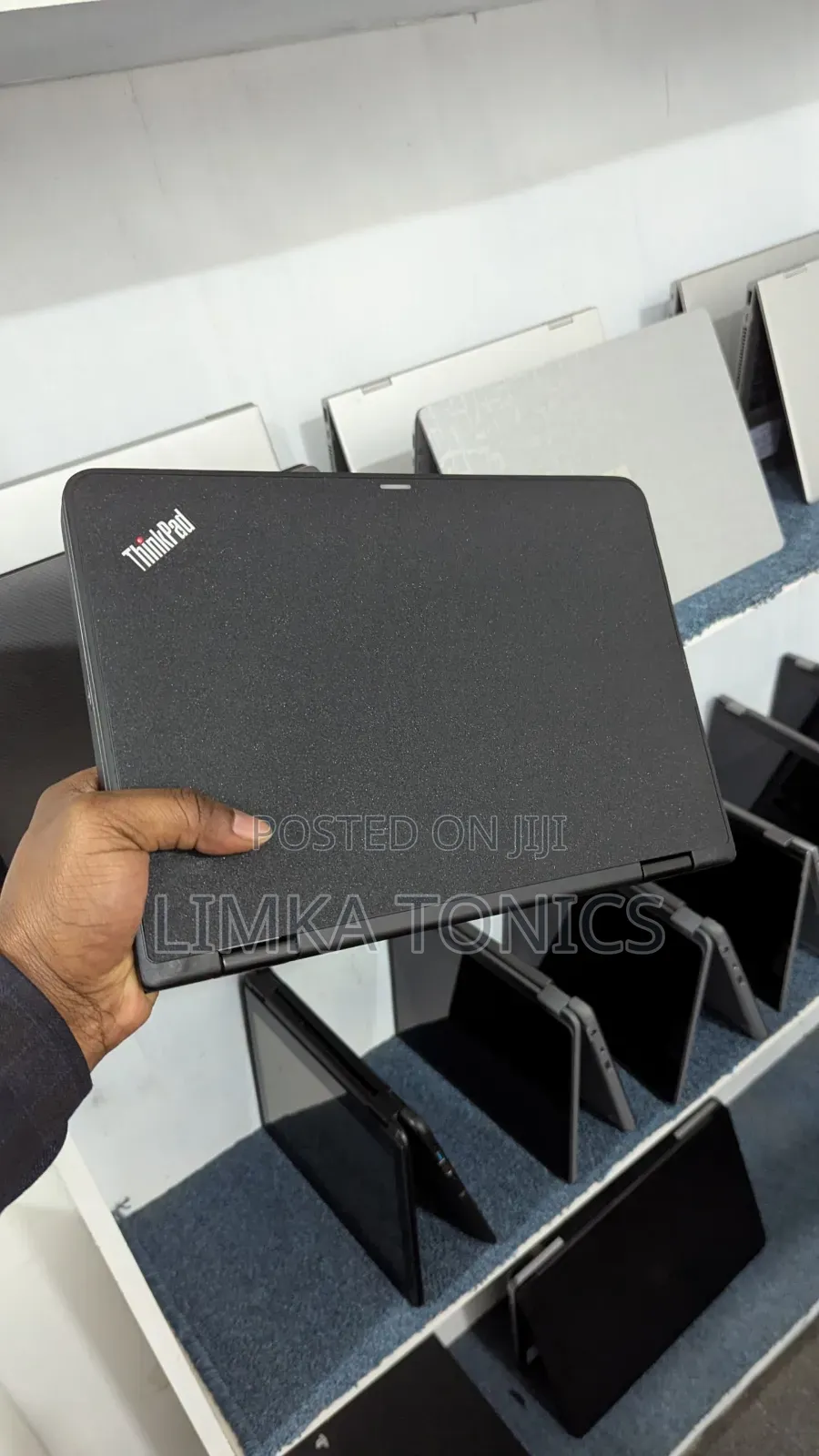 New Laptop Lenovo Yoga 11e 8GB Intel Core i3 SSD 128GB