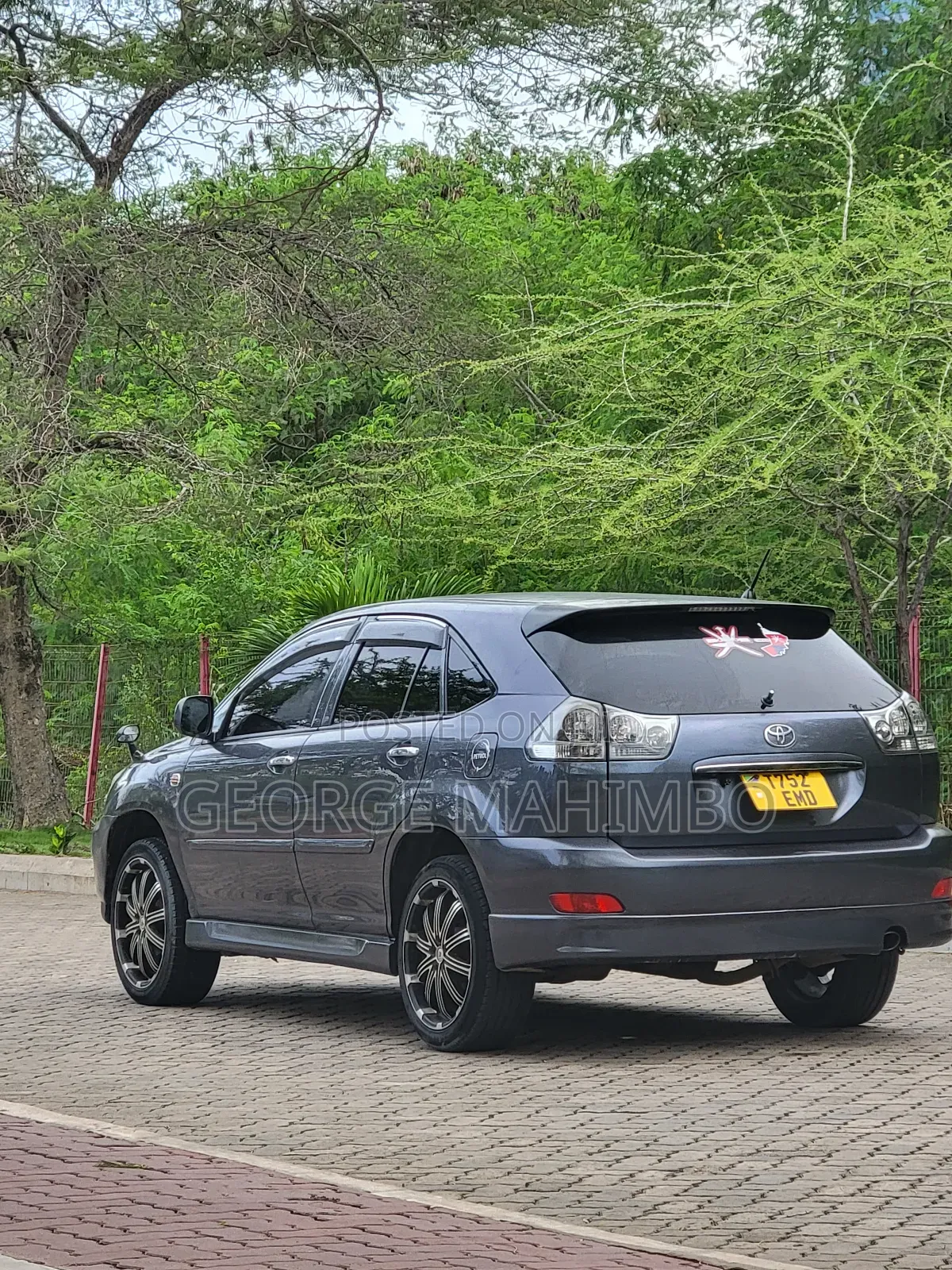 Toyota Harrier 2006 Gray