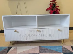 Showcase Wooden