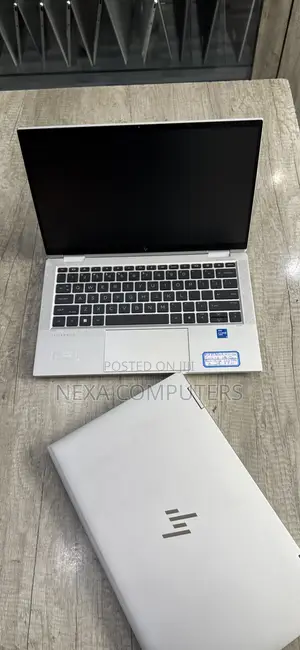 Laptop HP EliteBook x360 1030 G8 16GB Intel Core i5 SSD 256GB