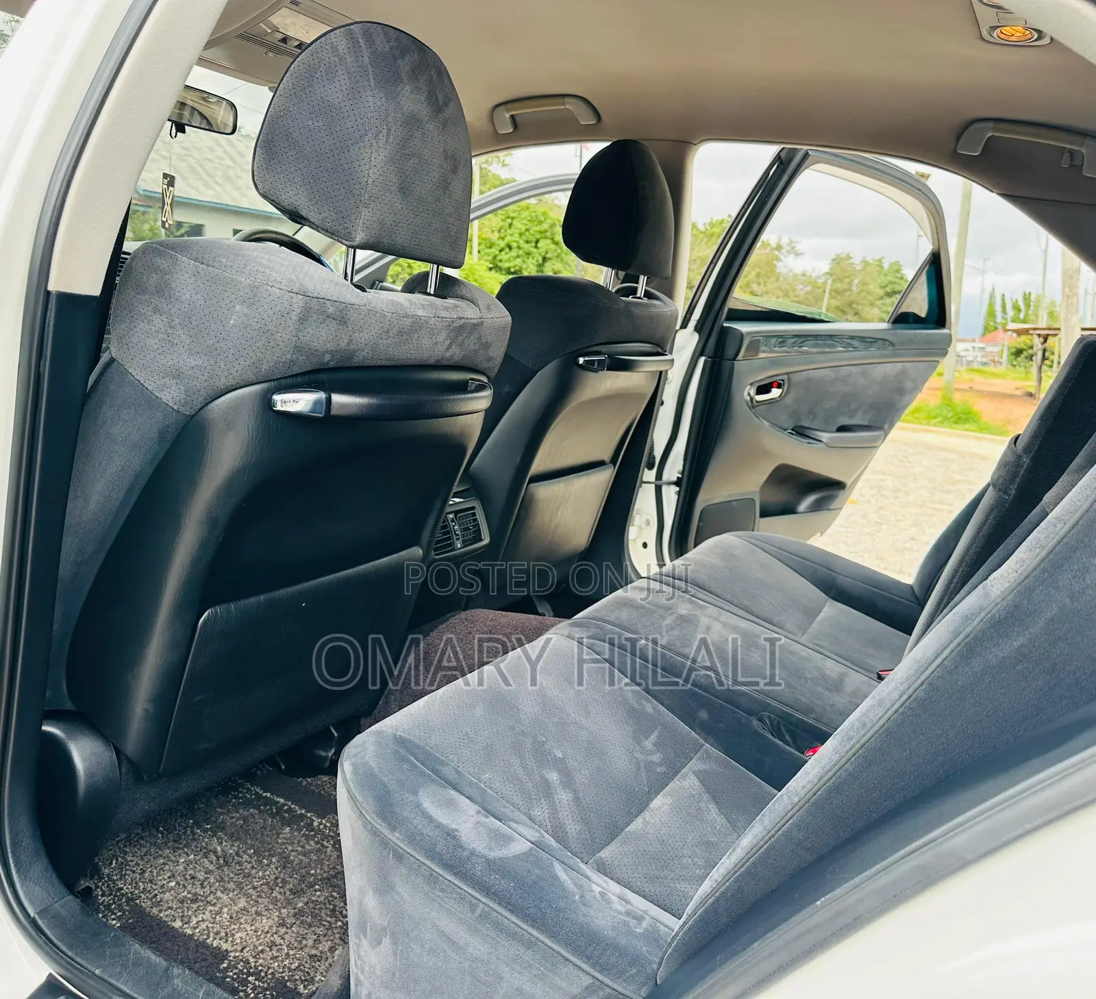 Toyota Crown Royale 2005 Pearl