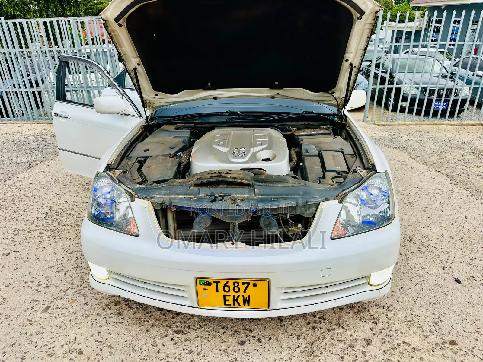 Toyota Crown Royale 2005 Pearl