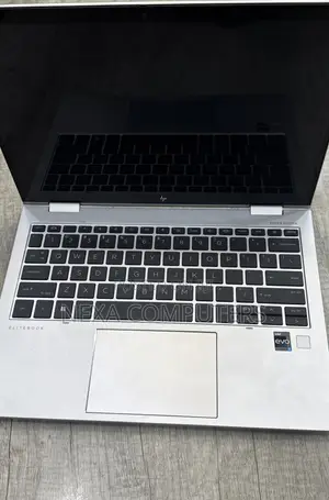 Laptop HP EliteBook 830 G9 16GB Intel Core i5 SSD 512GB