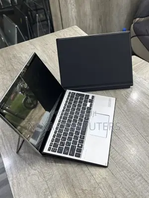 Laptop HP Elite X2 G8 8GB Intel Core i5 SSD 256GB