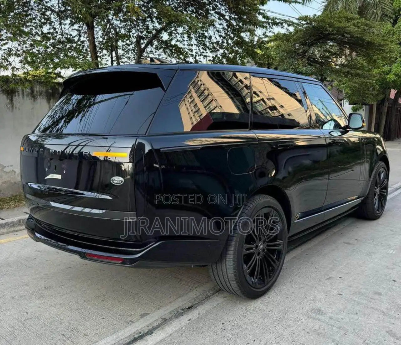 Land Rover Range Rover Vogue 2023 Black