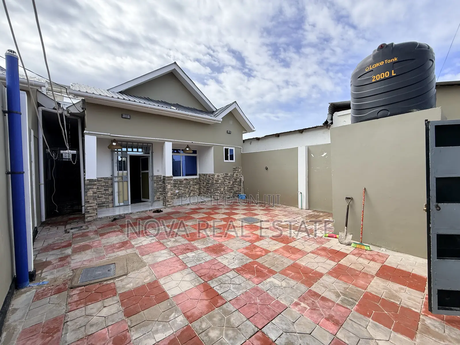 3bdrm House in Mikadi Beach, Kigamboni for rent