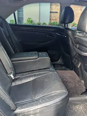 Toyota Crown 2005 Black