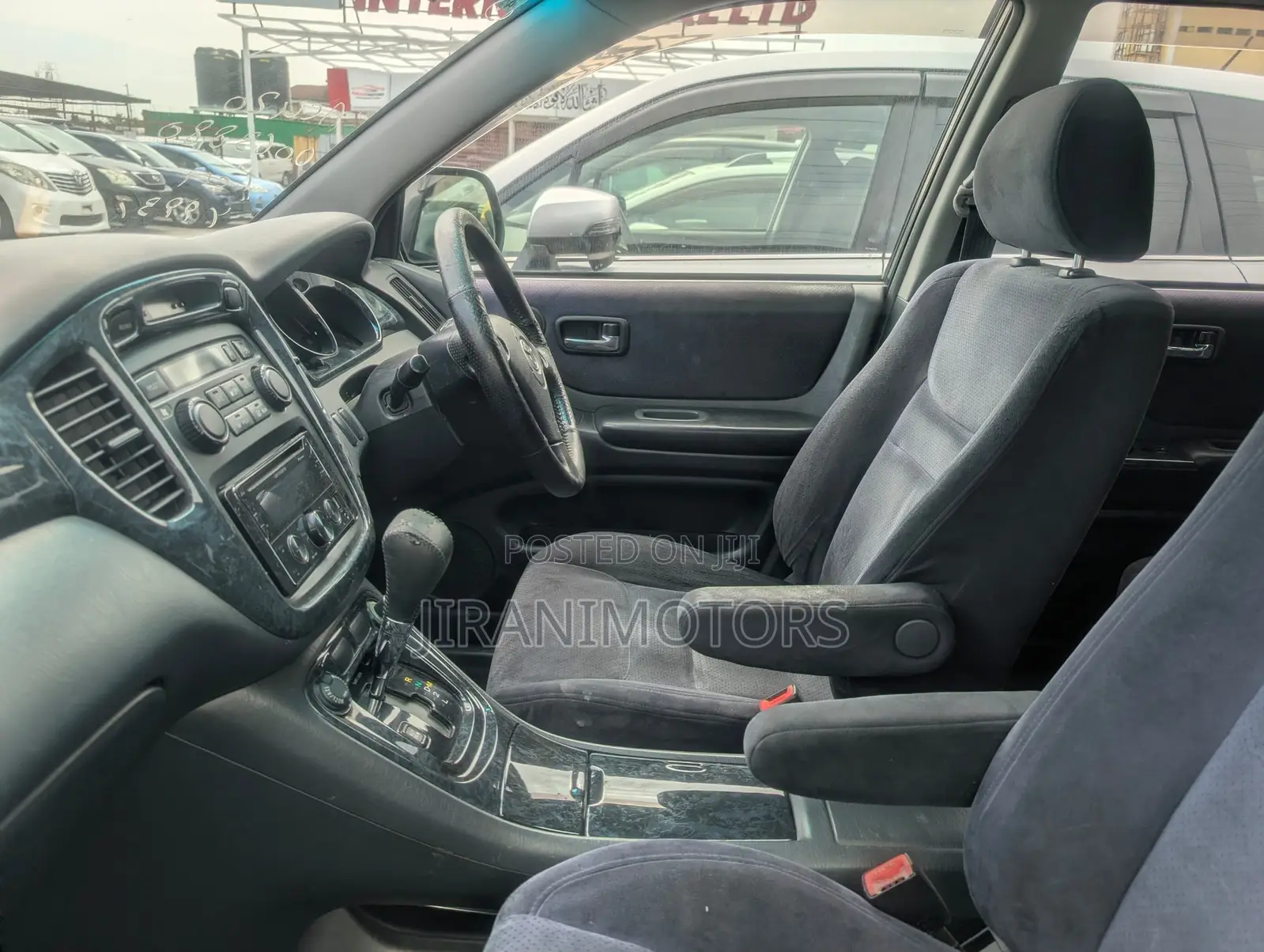 Toyota Kluger 2002 Black