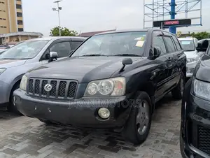 Toyota Kluger 2002 Black