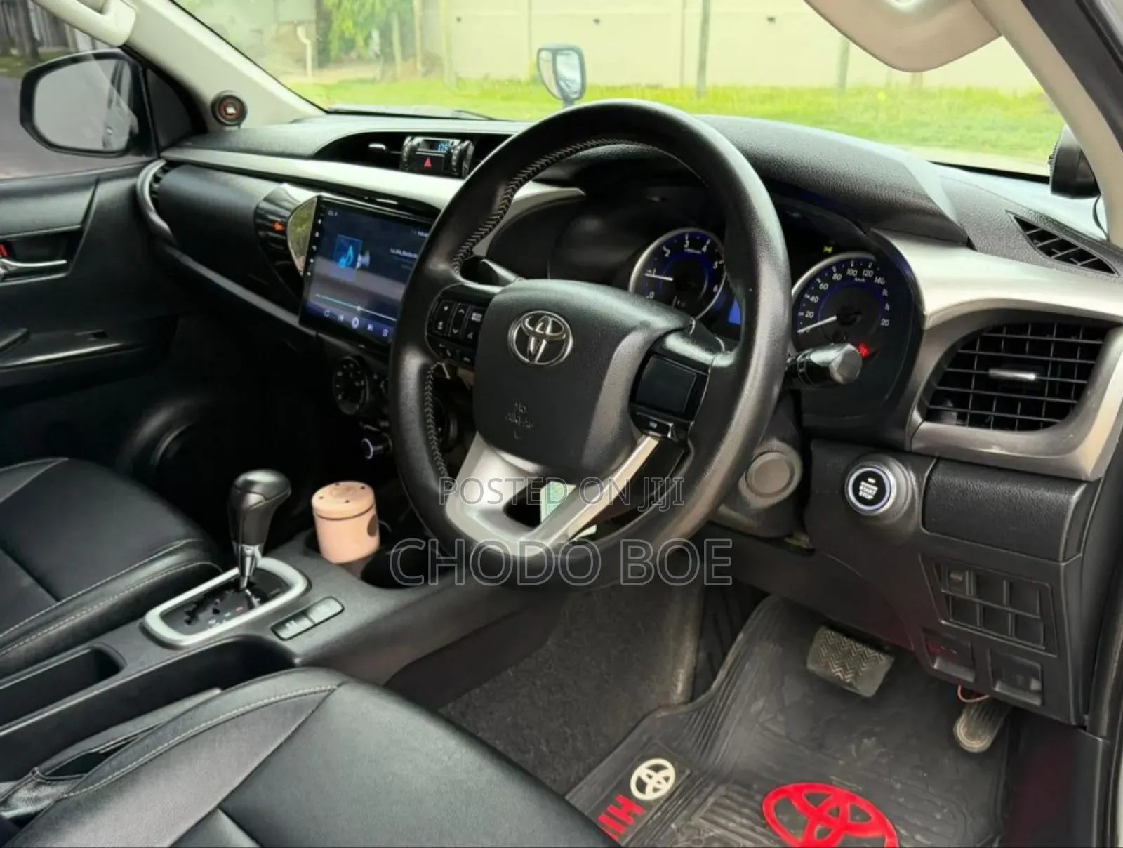 Toyota Hilux 2018 Gray