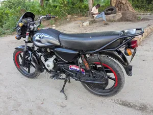 Bajaj Boxer 125 2025 Black