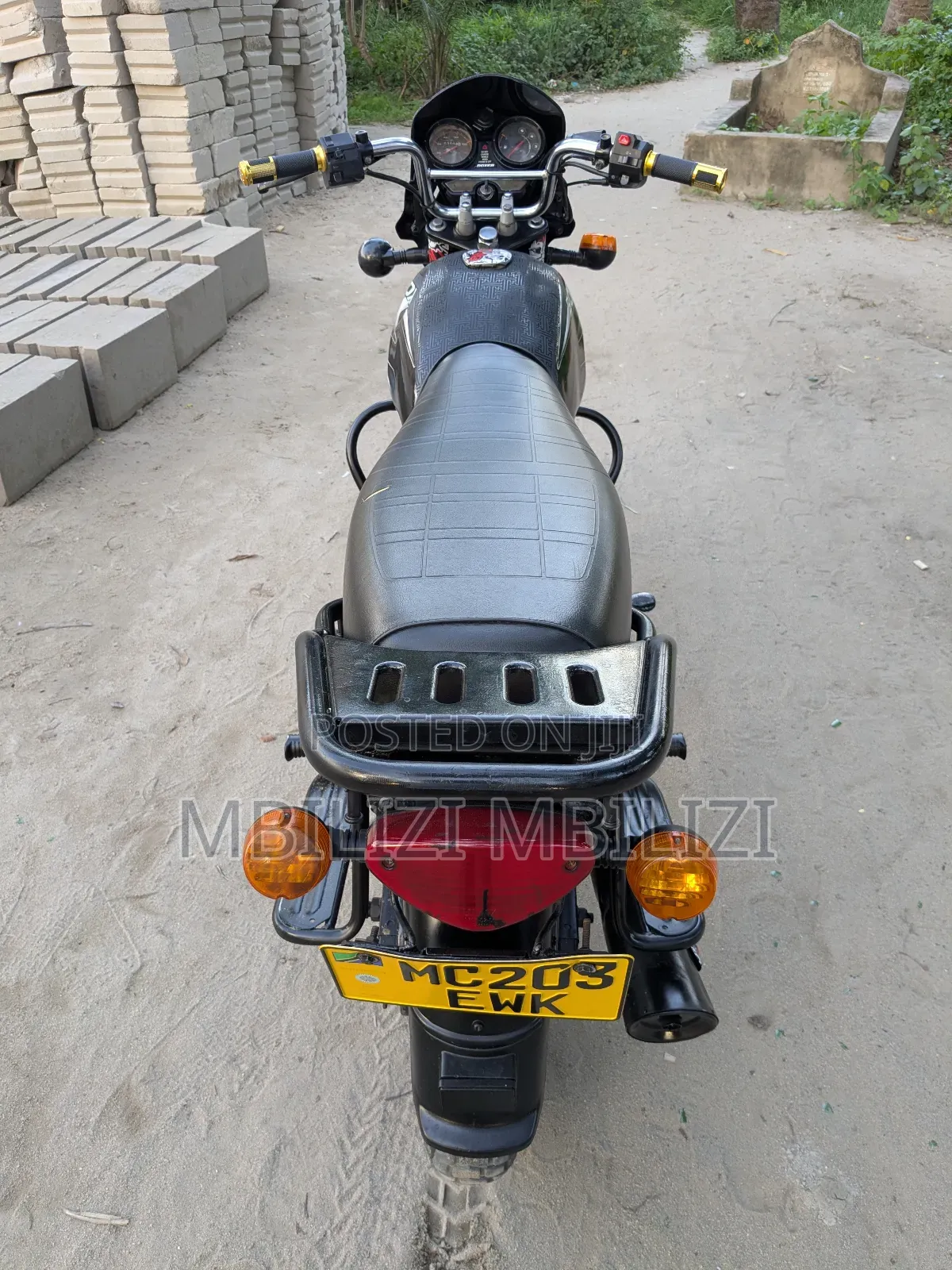 Bajaj Boxer 125 2025 Black