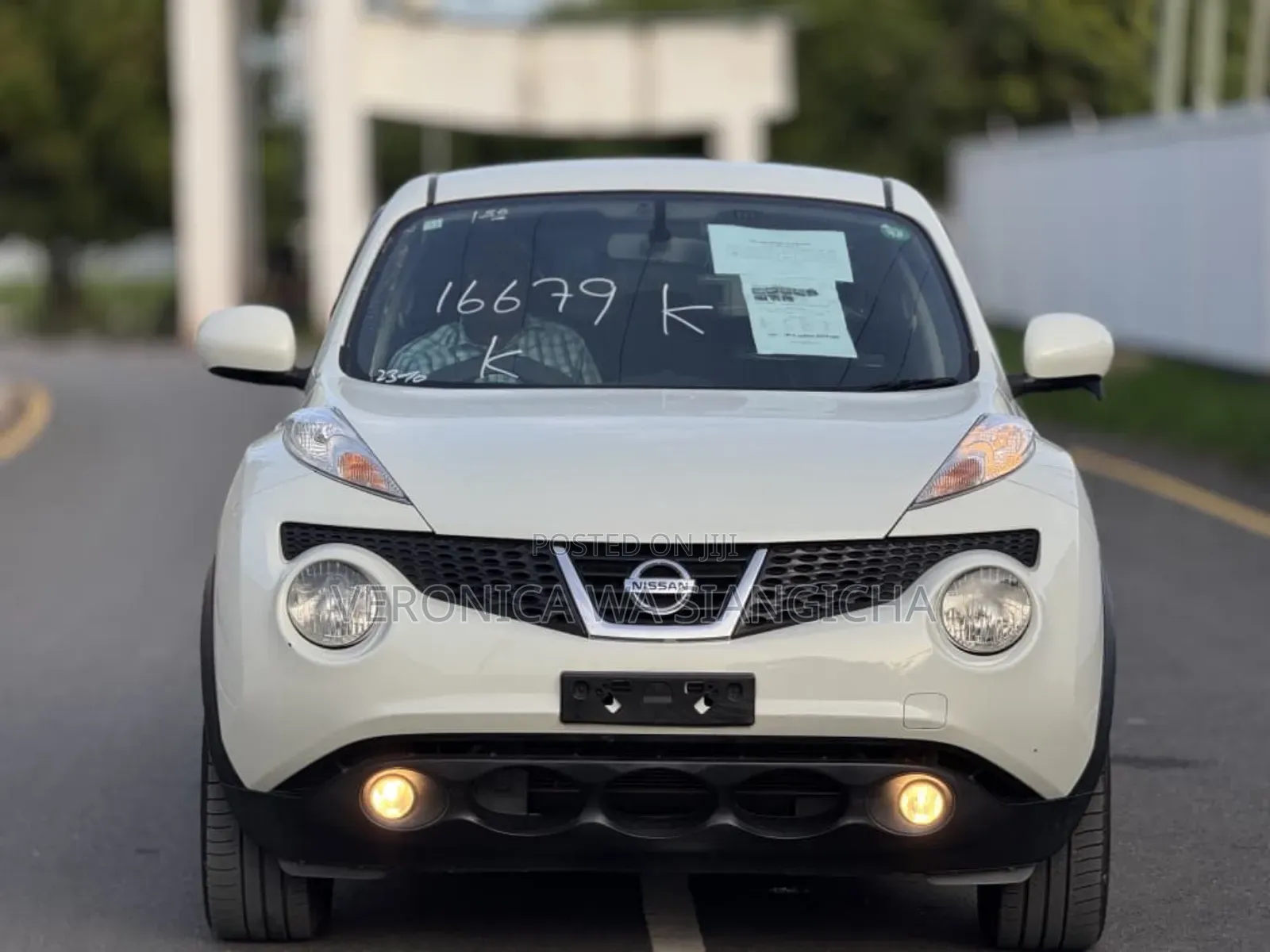 Nissan Juke 2011 White