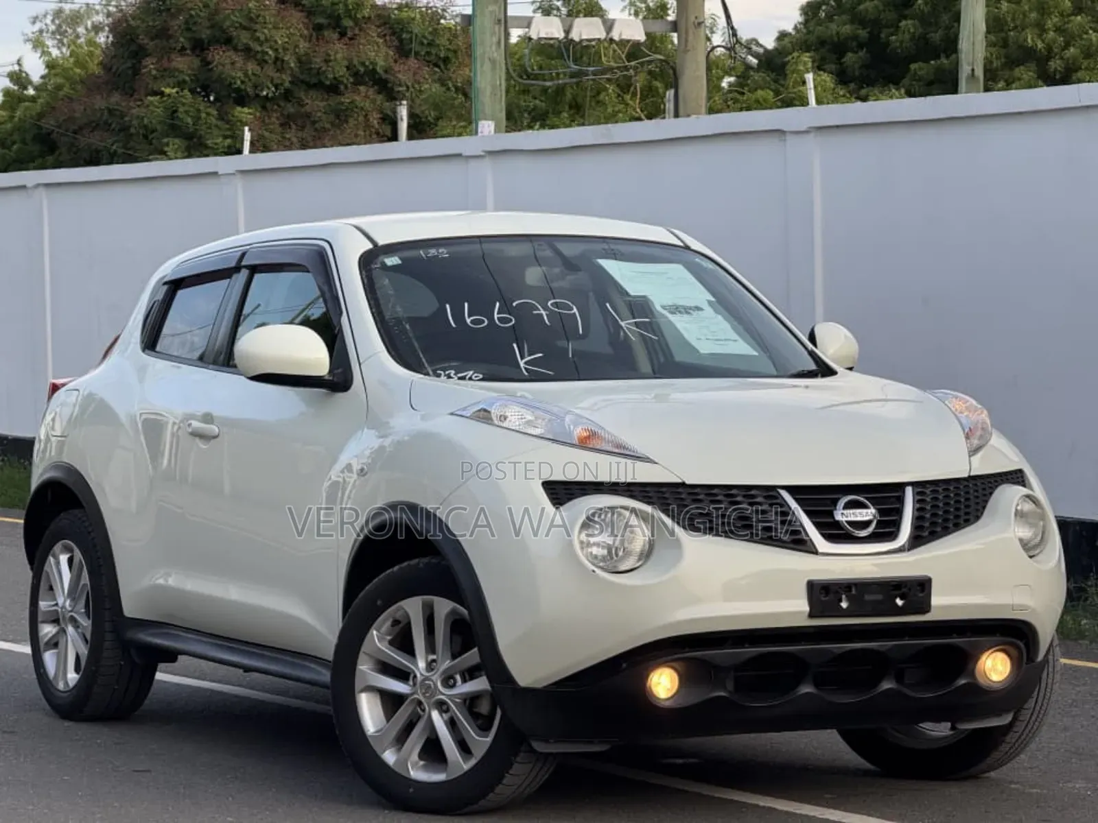 Nissan Juke 2011 White