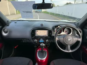 Nissan Juke 2011 White