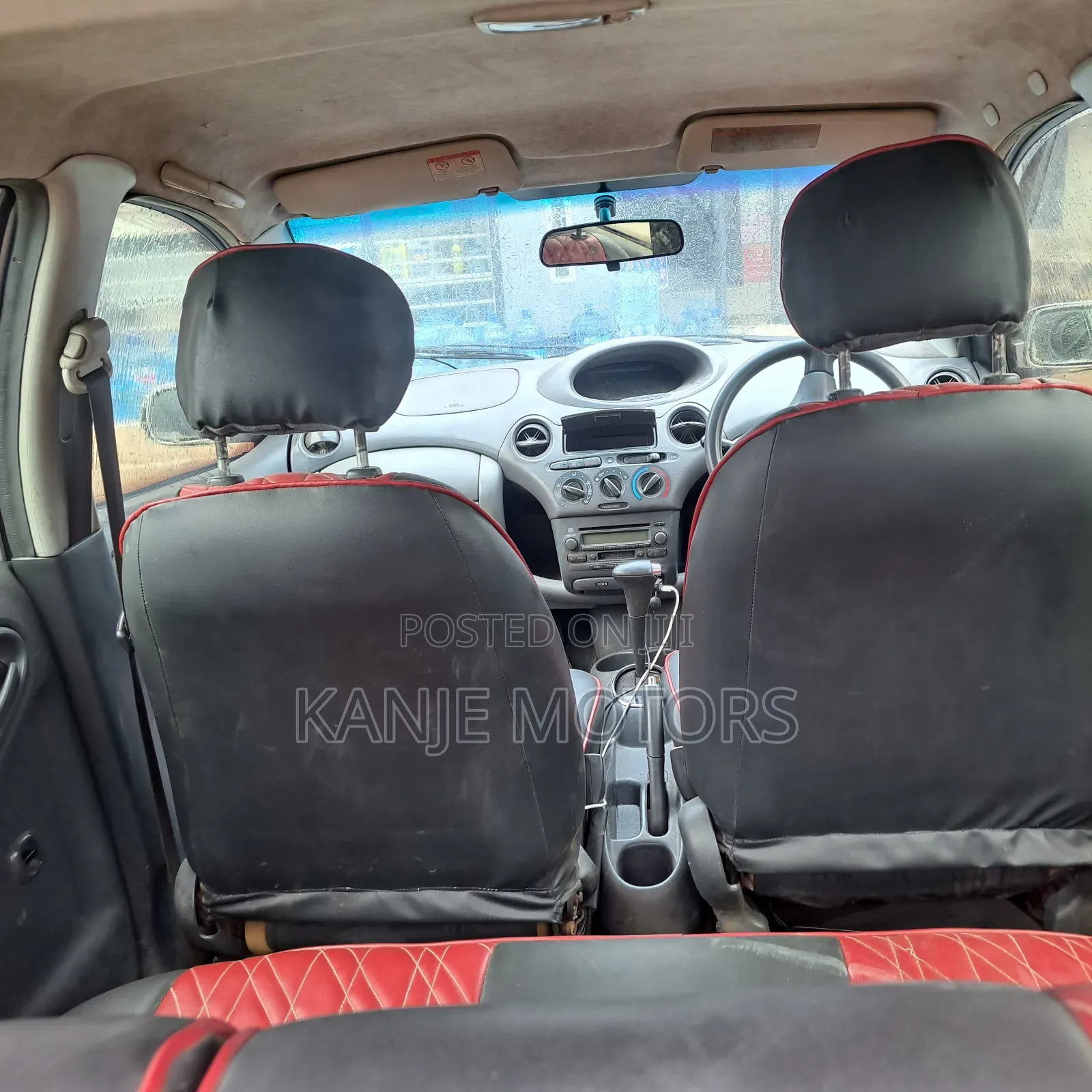 Toyota Vitz 2003 Silver