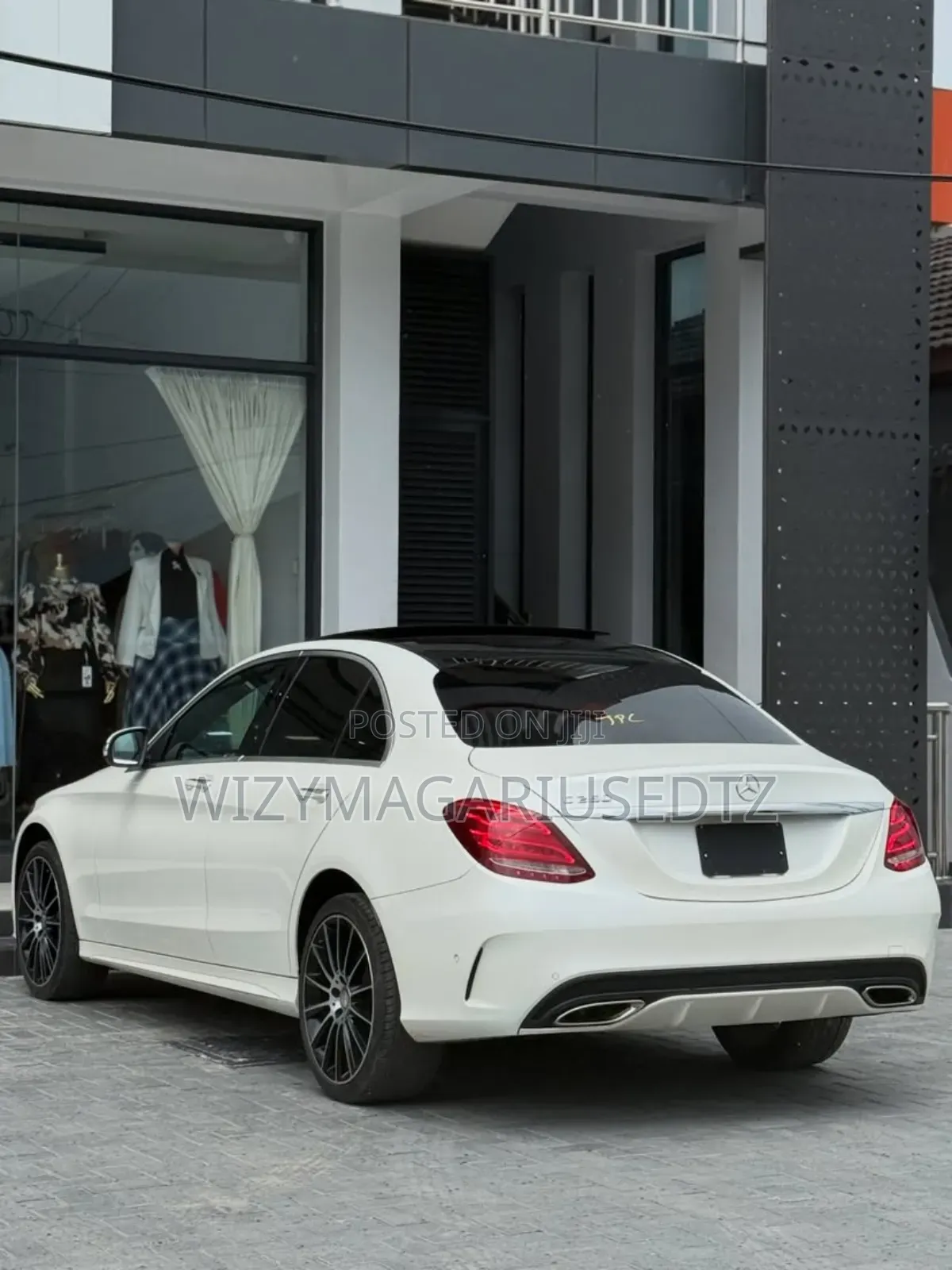 Mercedes-Benz C250 2015 Off white