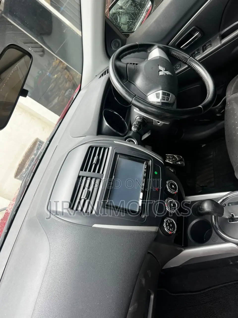 Mitsubishi RVR 2010 Red