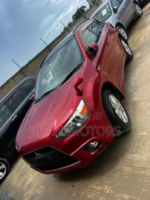 Mitsubishi RVR 2010 Red