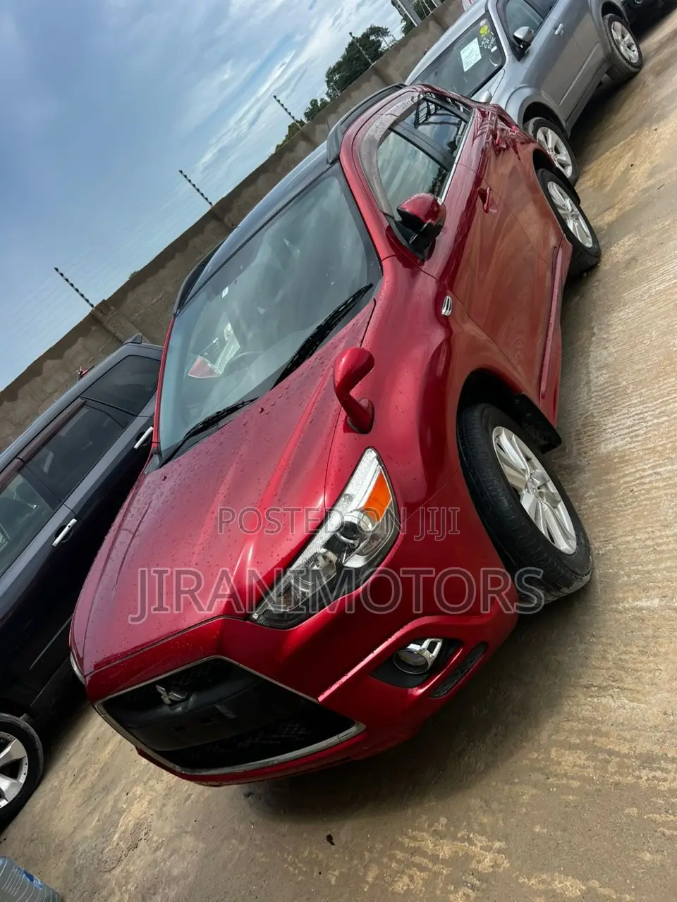 Mitsubishi RVR 2010 Red