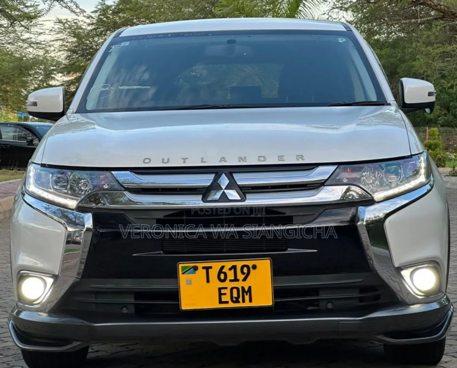 Mitsubishi Outlander 2015 White