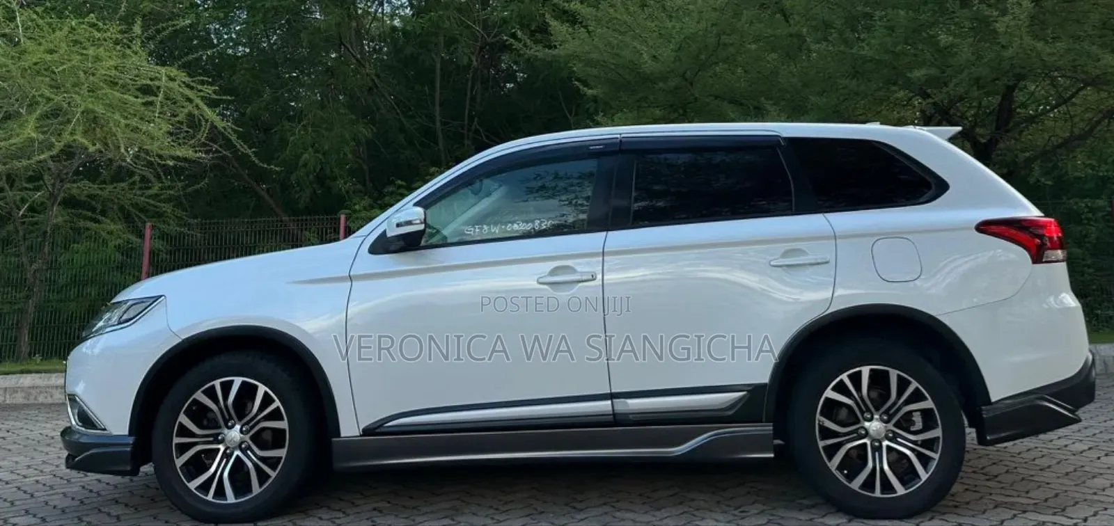 Mitsubishi Outlander 2015 White