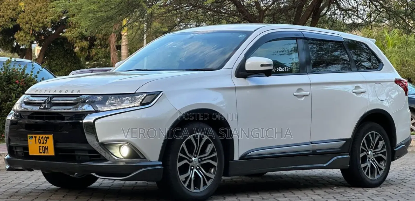 Mitsubishi Outlander 2015 White