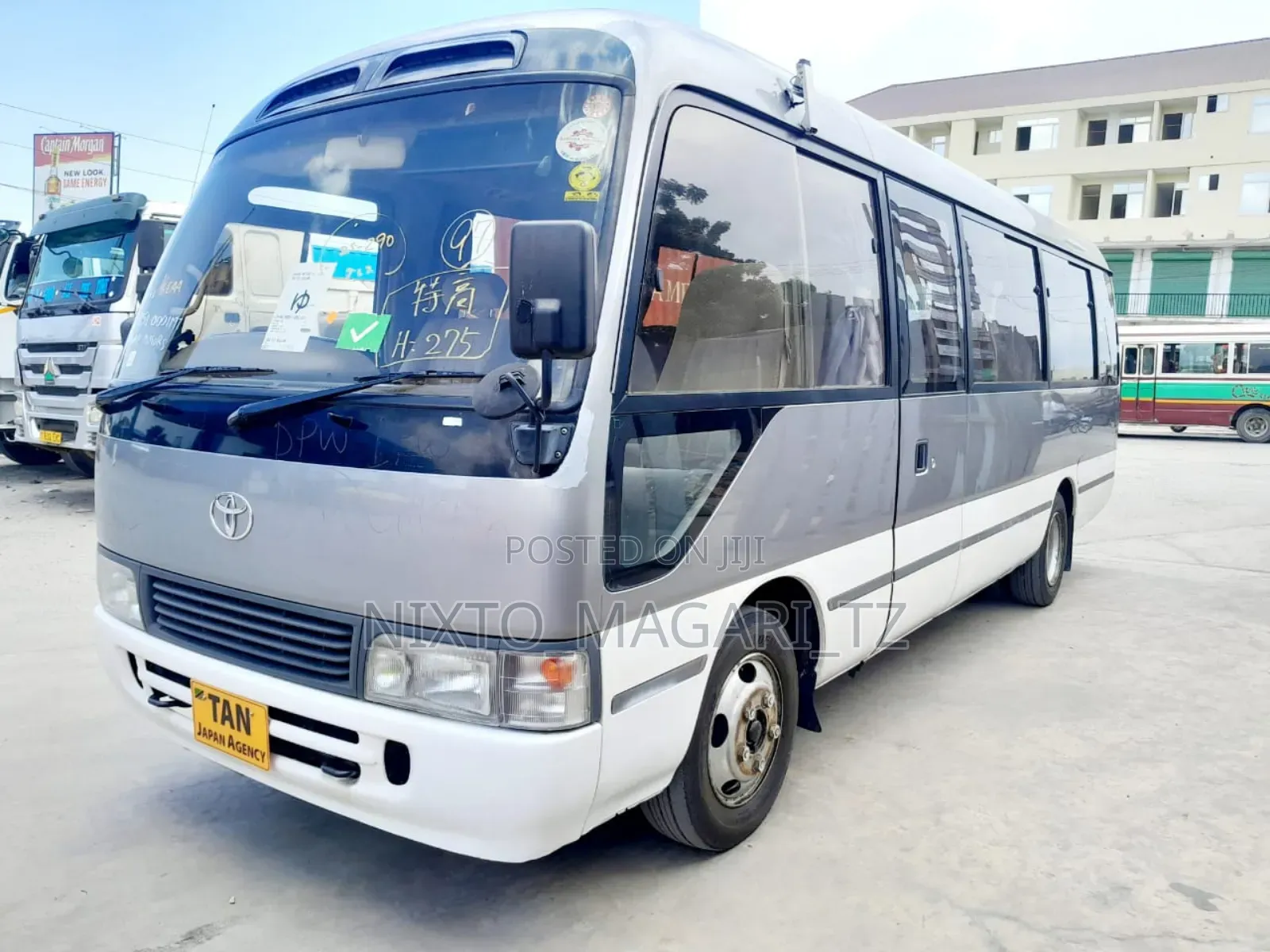 Toyota Coaster 2000 Silver
