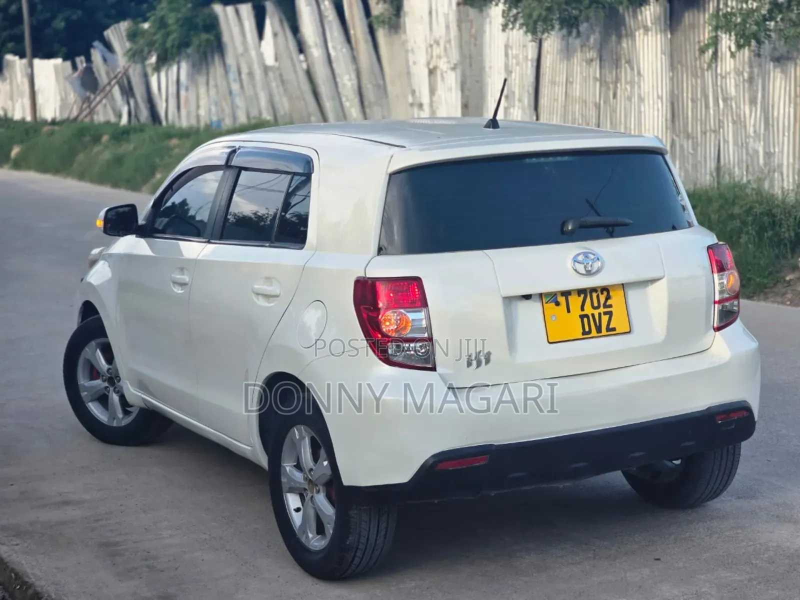 Toyota IST 2008 White