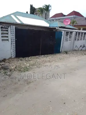 3bdrm House in Hostel Street, Sinza for sale