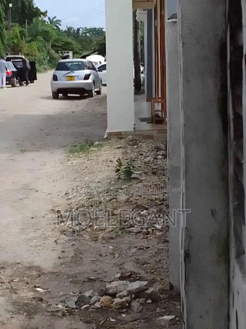 3bdrm House in Hostel Street, Sinza for sale