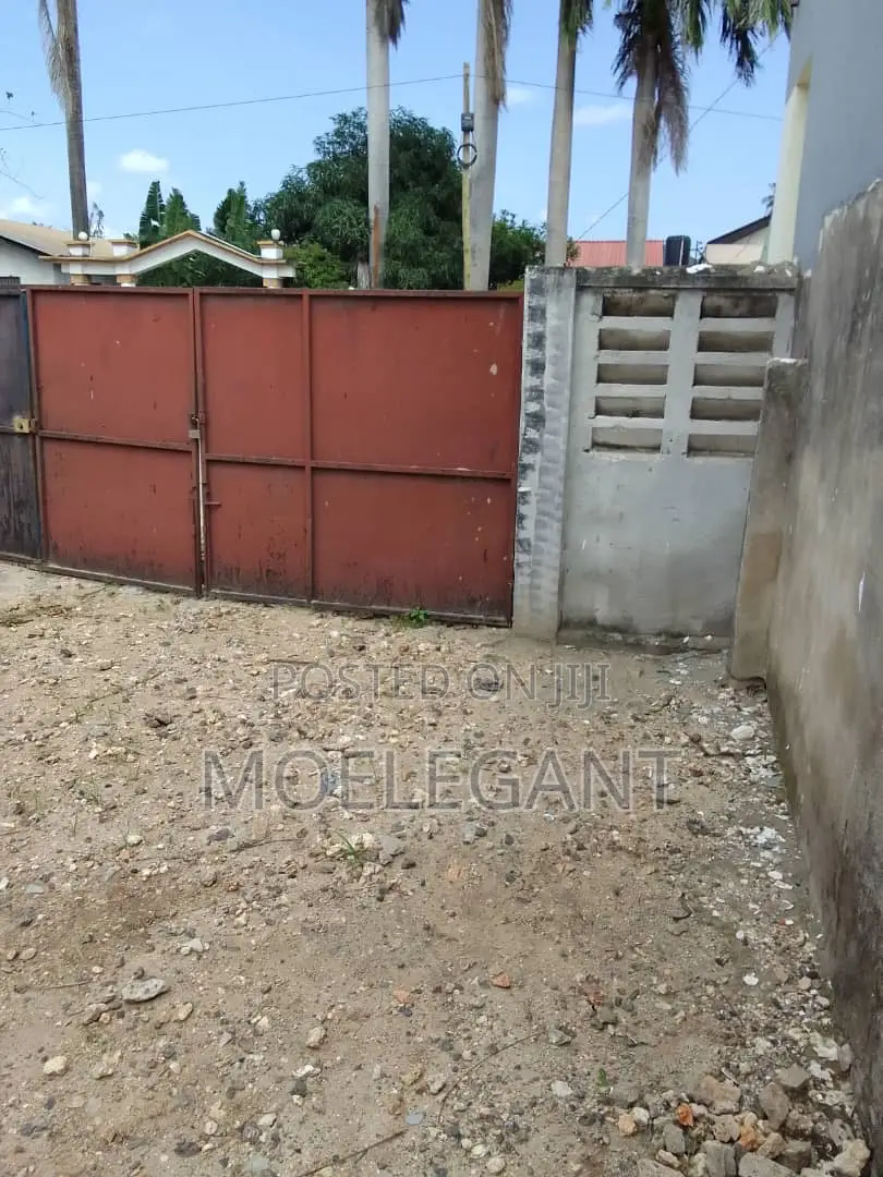 3bdrm House in Hostel Street, Sinza for sale