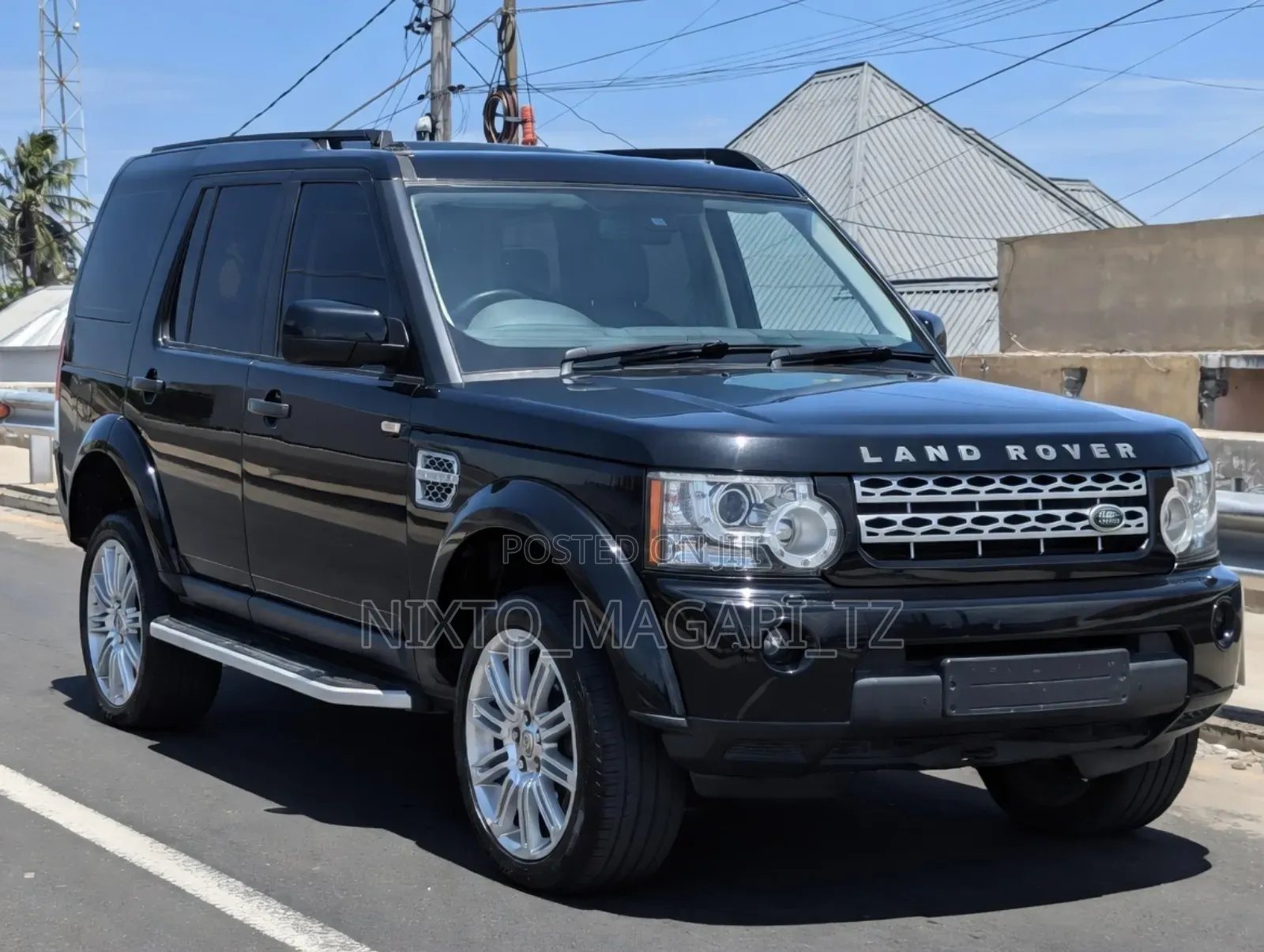 Land Rover Discovery 2013 Black