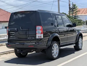 Land Rover Discovery 2013 Black