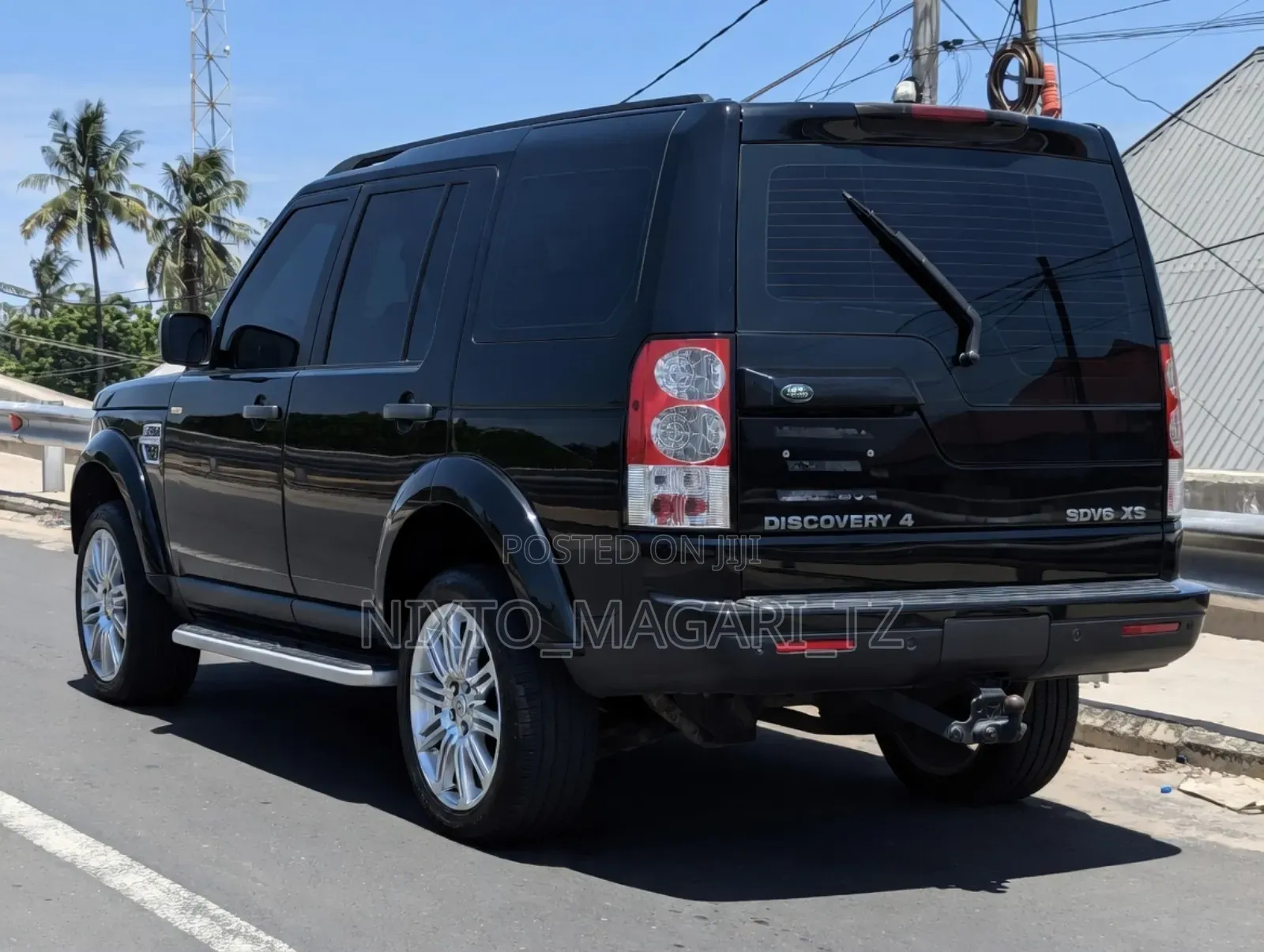 Land Rover Discovery 2013 Black