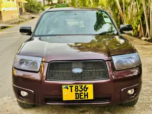 Subaru Forester 2004 Maroon