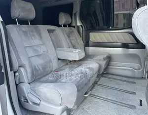 Toyota Alphard 2.4 Petrol FWD 2006 White
