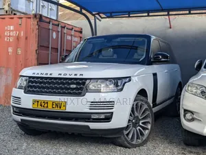 Land Rover Range Rover Vogue 2014 White