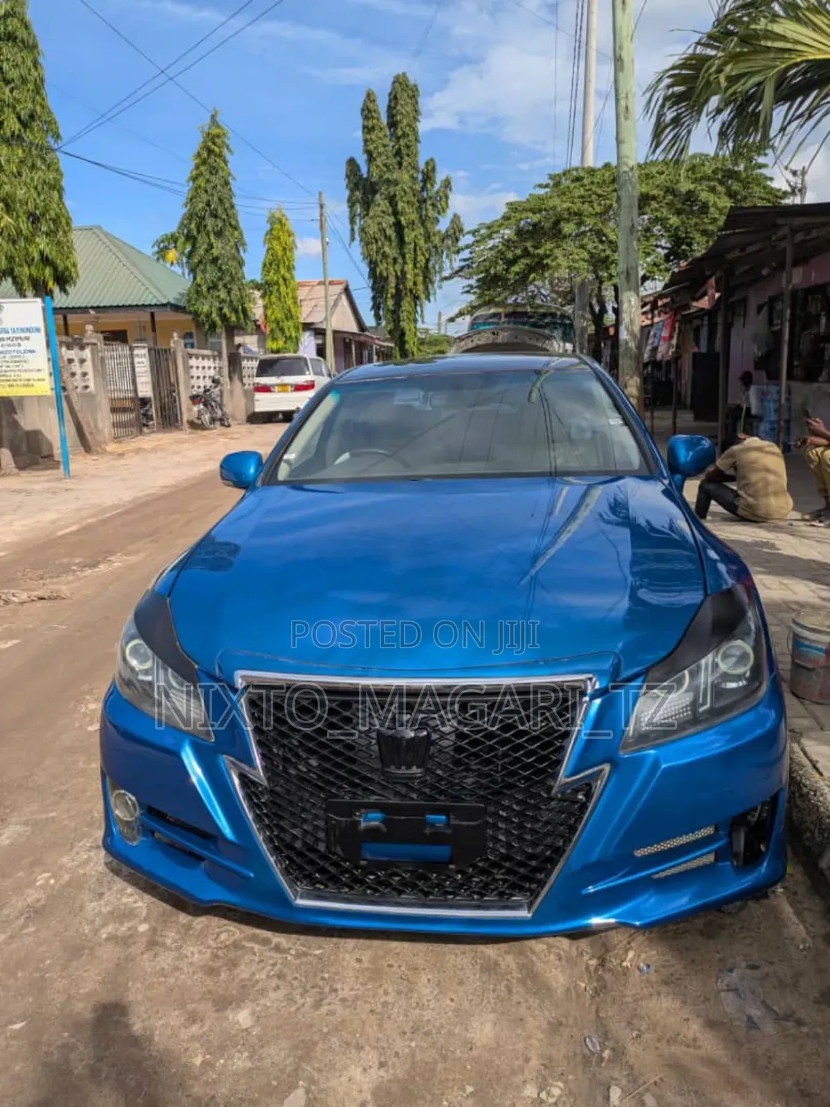 Toyota Crown 2010 Blue