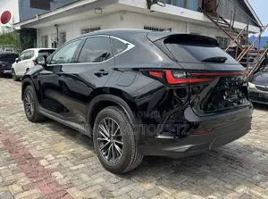Lexus NX 2024 Black