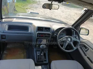 Suzuki Escudo 1997 Black