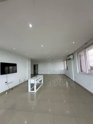 3bdrm Apartment in Upanga West Kt. for sale